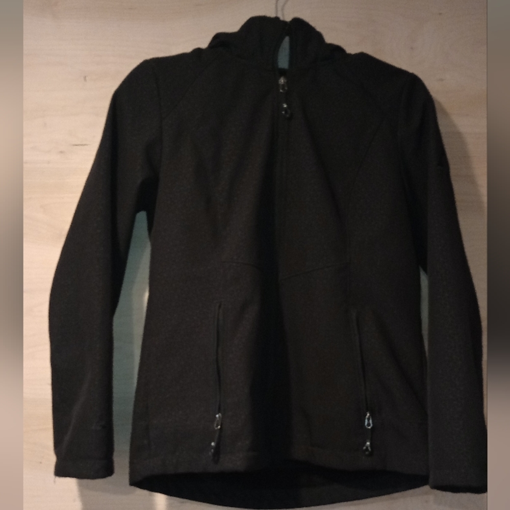 Gary Jacket Soft Shell With Beautiful Designs - image 1